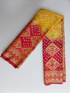 Graceful Banarasi Bridal Saree,Rose Radiance