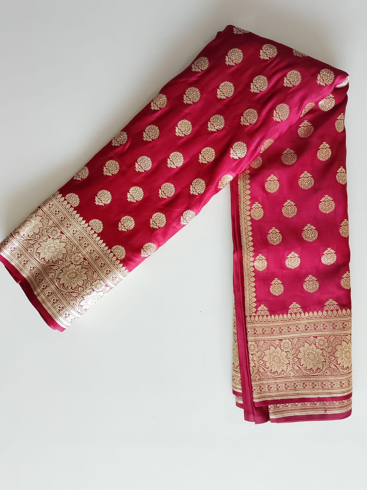 Banarasi Bridal Saree – Maroon Regal Grace