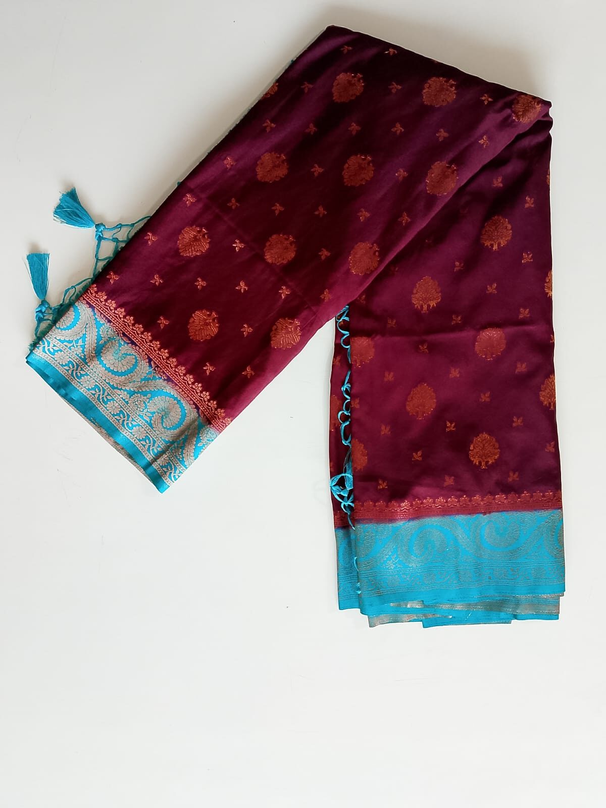 Timeless Bangalore Silk-Traditional Elegance