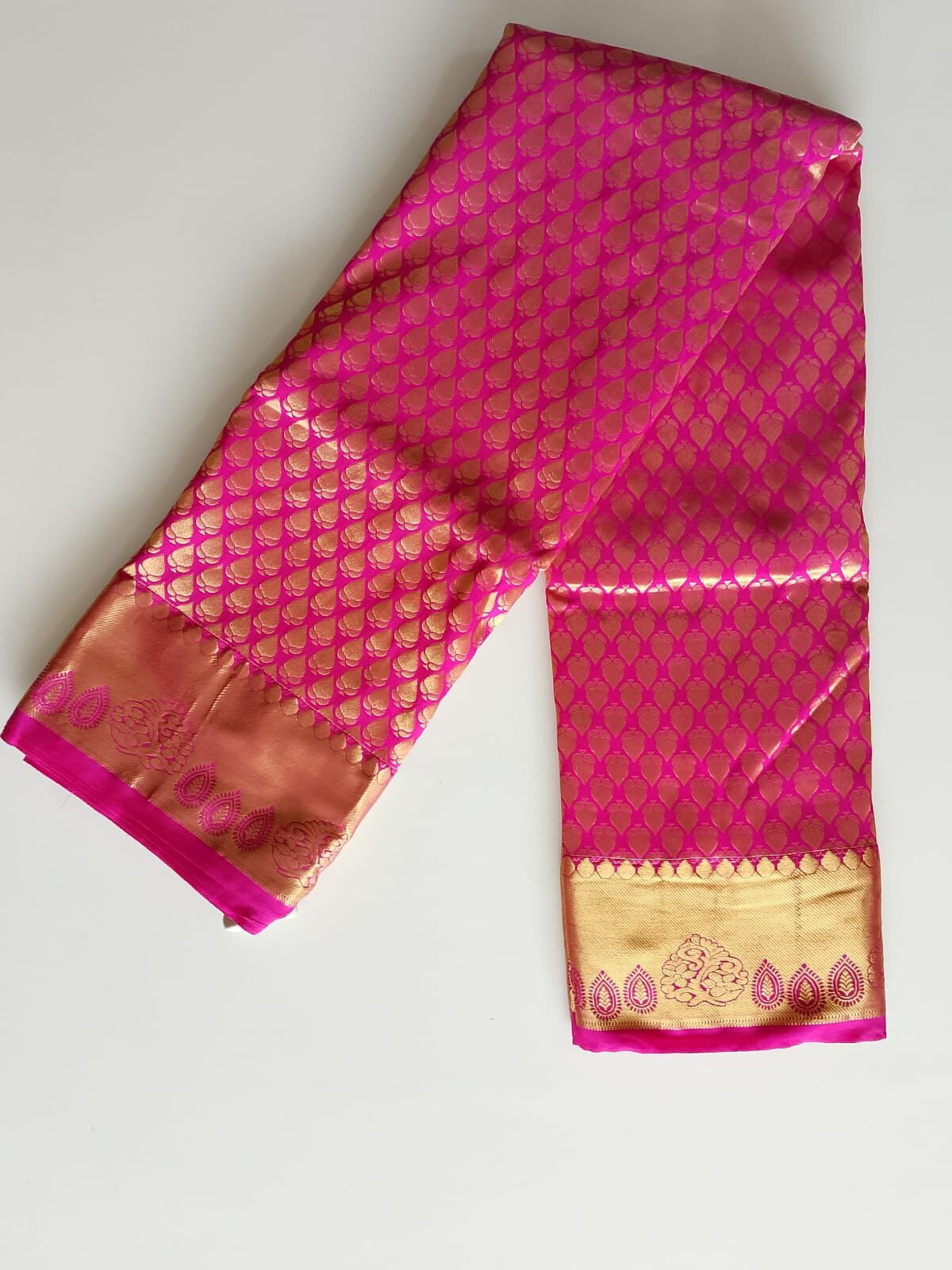 Bangalore Silk Saree – Pure Grace & Charm