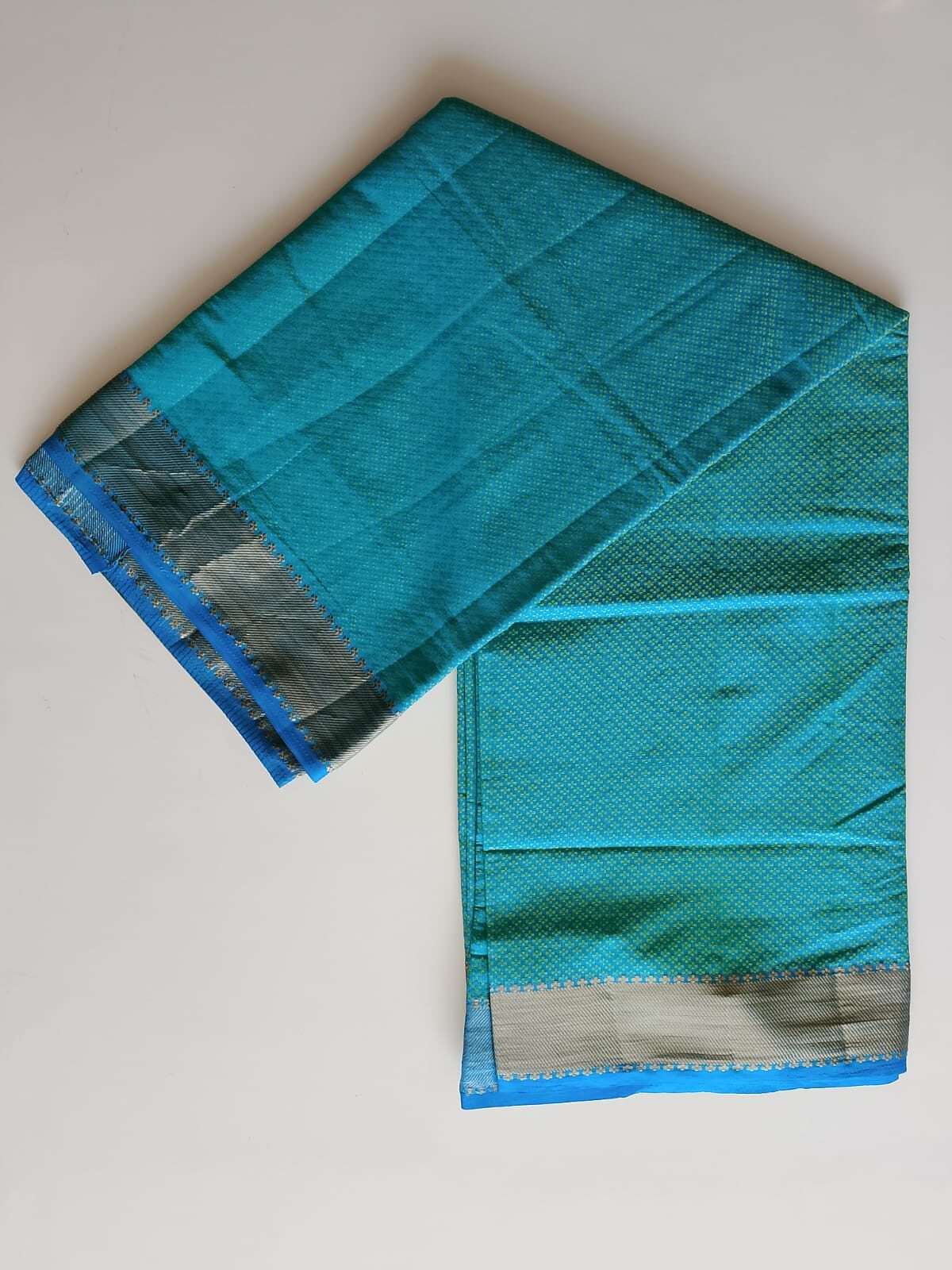 Bangalore Silk Saree – Timeless Grace