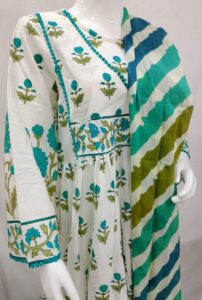 Elegant Ethnic Wear Kurti - by Juss Apparels