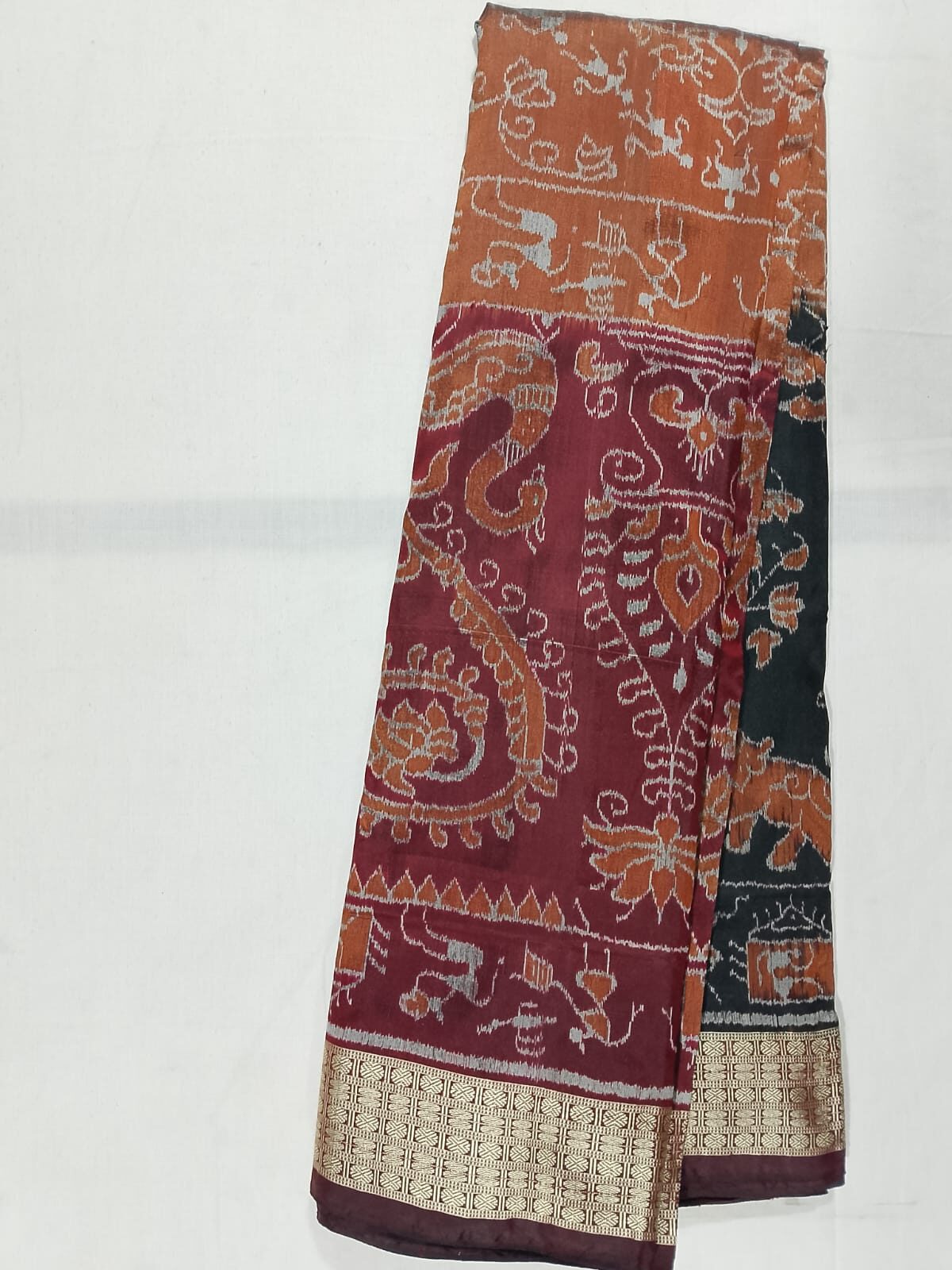 Sambalpuri Patta Saree – Ethnic Elegance