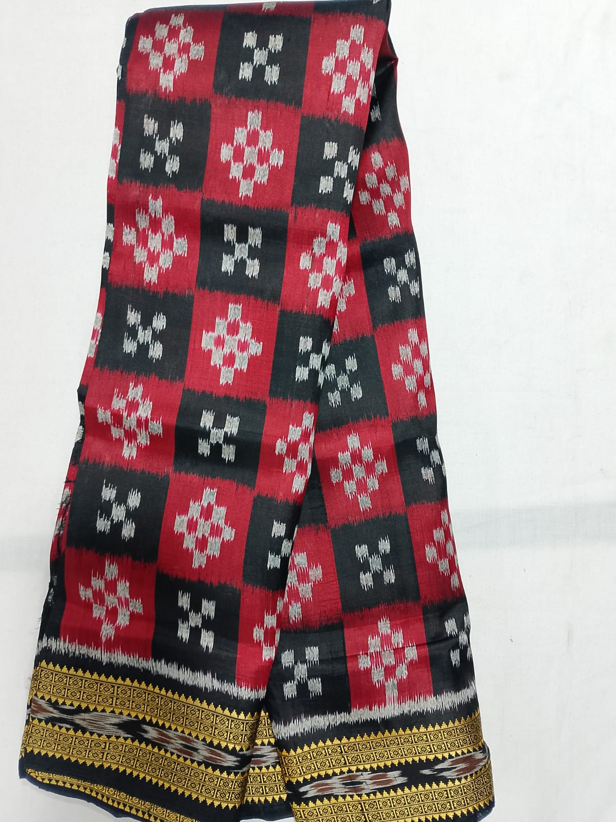 Sambalpuri Patta Saree – Timeless Handloom