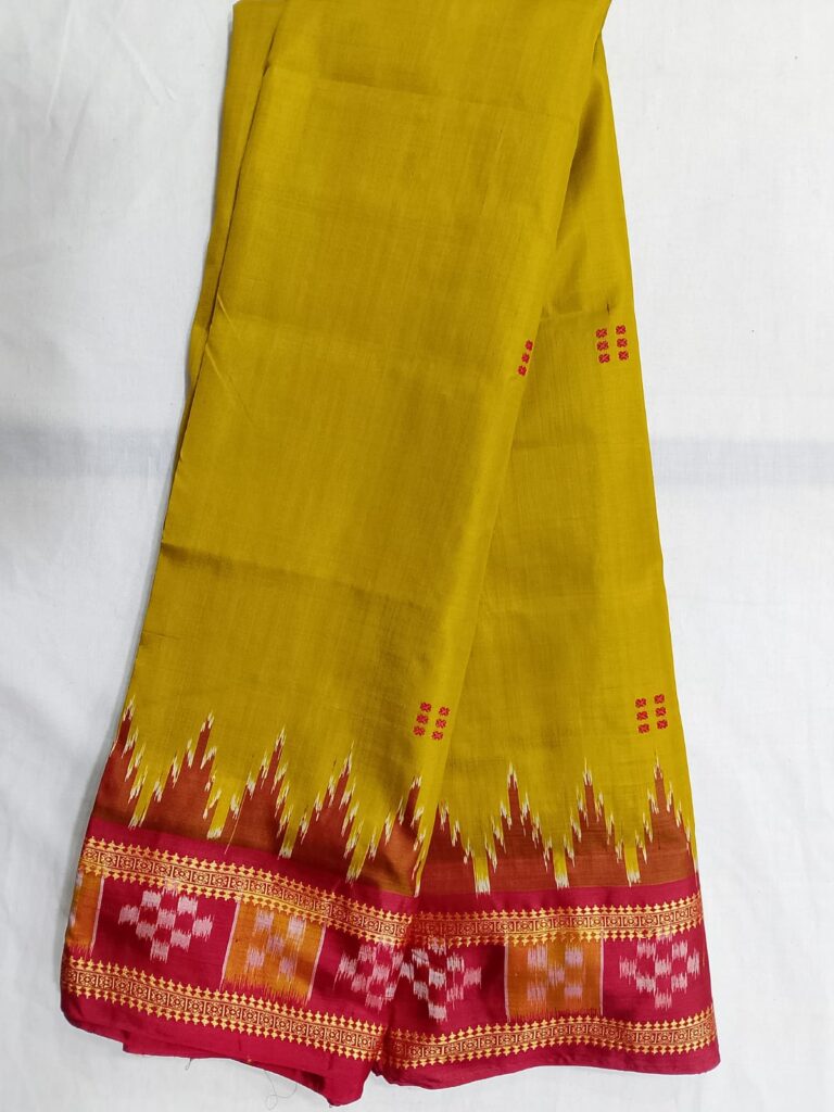 Sambalpuri Patta Saree – Handwoven Unfolded