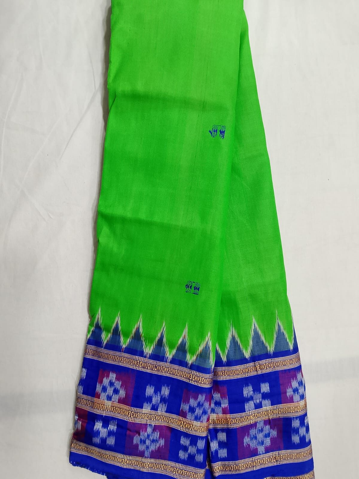 Juss Apparels Sambalpuri Silk Patta Saree – Handwoven Elegance from Odisha